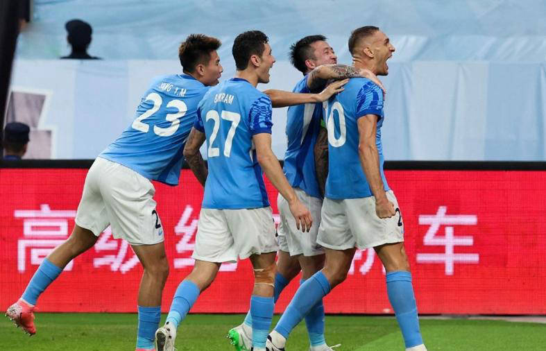 比赛中灵魂进球破门得克服，球队士气大振的简单介绍