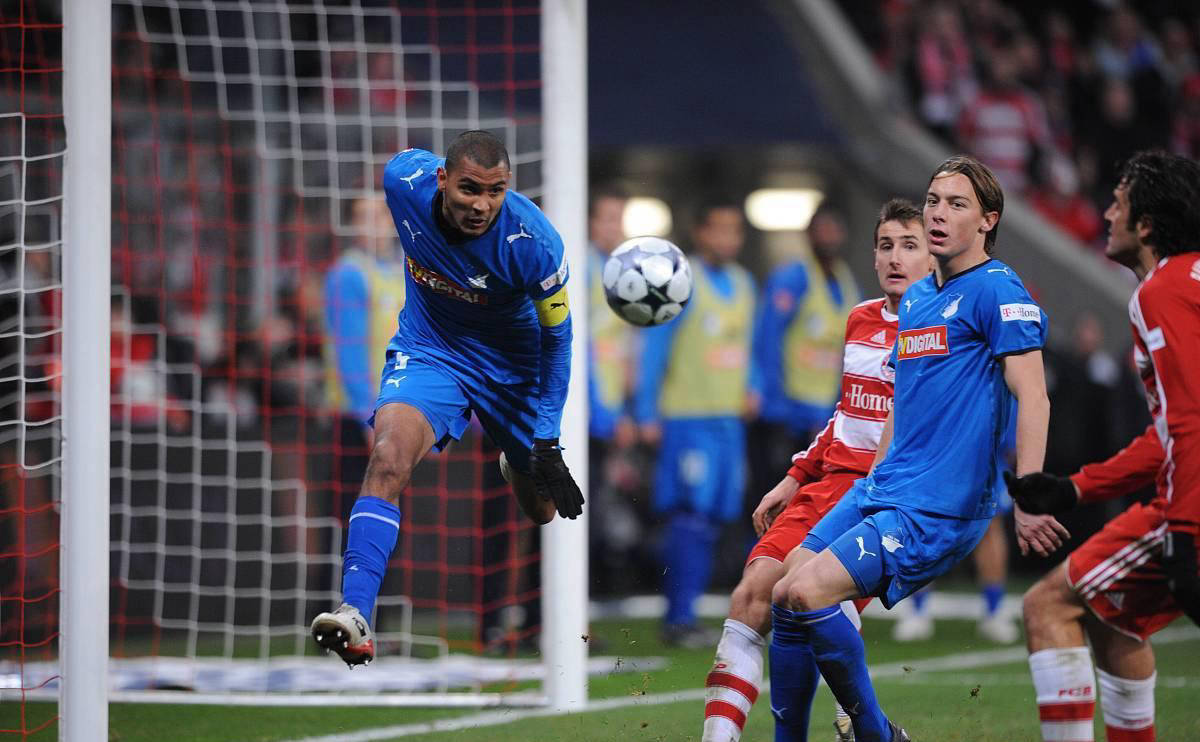 关于霍芬海姆主场失利，遇到困难阻碍的信息