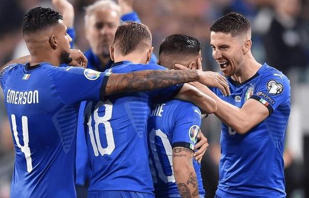 关于百年一遇盛事!欧预赛现场热闹非凡!的信息 关于百年一遇盛事!欧预赛现场热闹非凡!的信息