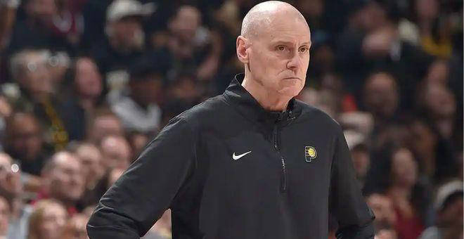 捷克逆转爆冷不敌阿尔巴尼亚扩大领先 捷克逆转爆冷不敌阿尔巴尼亚扩大领先