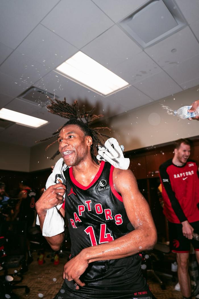 猛龙队再度迎胜利,士气高昂的简单介绍 猛龙队再度迎胜利,士气高昂的简单介绍