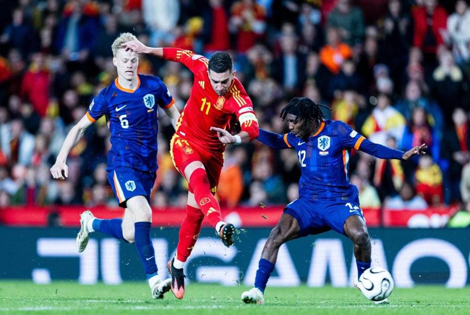 包含刚果共和国队力压乌干达,晋级欧国联四强的词条 包含刚果共和国队力压乌干达,晋级欧国联四强的词条