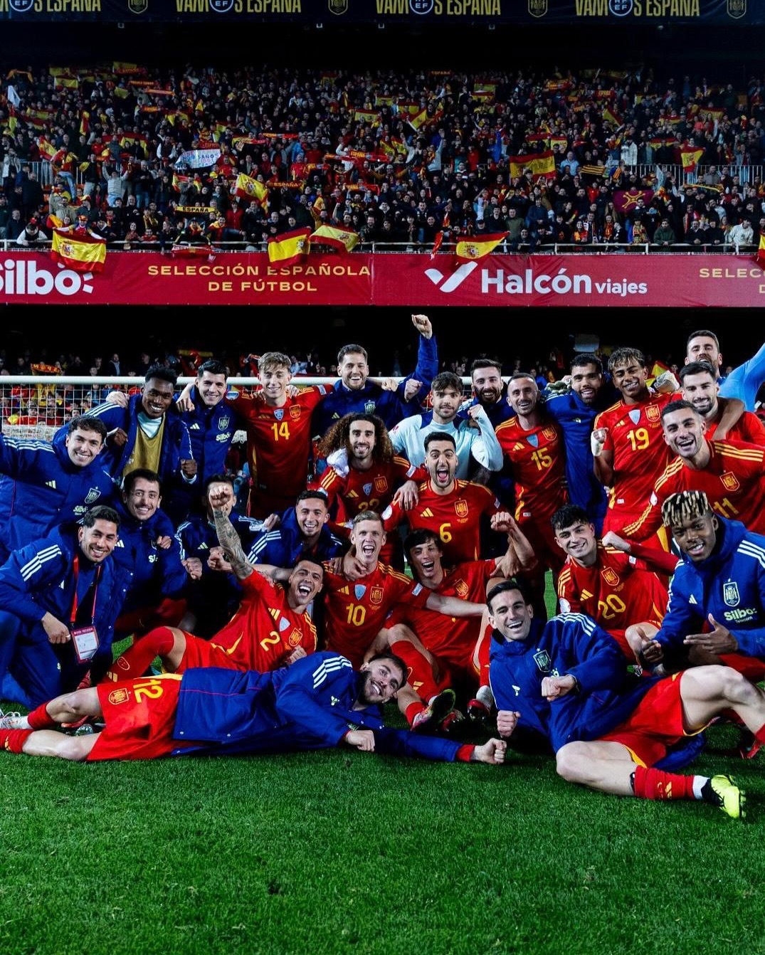 西班牙篮球队夺冠,团队合作 西班牙篮球队夺冠,团队合作