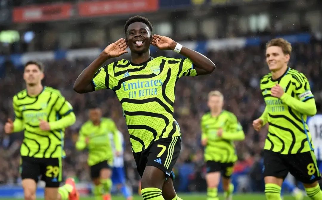 柏林赫塔客场完胜,球员展现出色配合表现 柏林赫塔客场完胜,球员展现出色配合表现