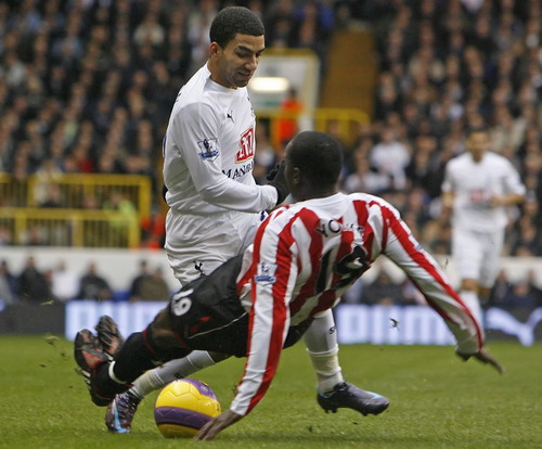 阿联酋城大胜,客场击败朴茨茅斯!的简单介绍 阿联酋城大胜,客场击败朴茨茅斯!的简单介绍