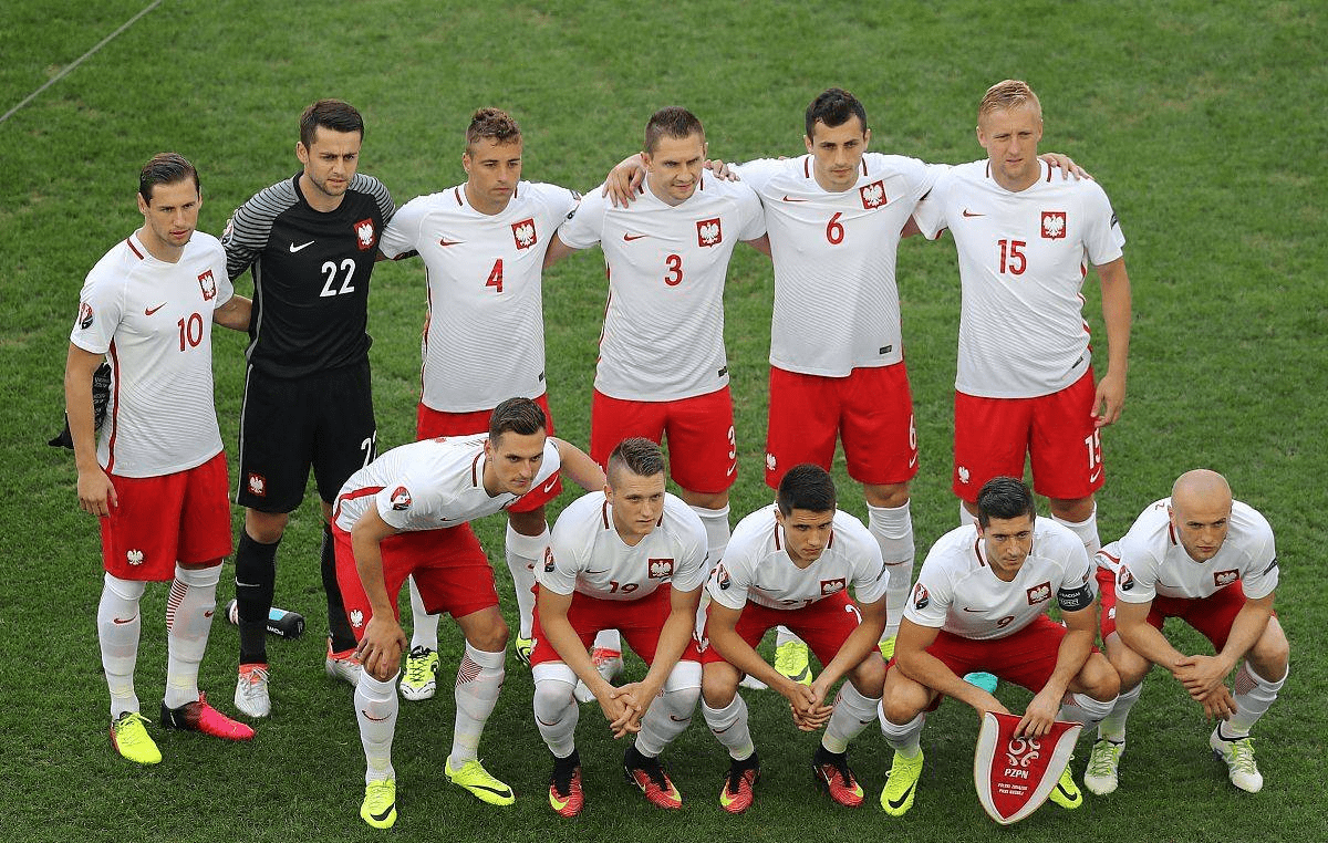 乌克兰队在欧预赛淘汰赛中取得惊人胜利 乌克兰队在欧预赛淘汰赛中取得惊人胜利