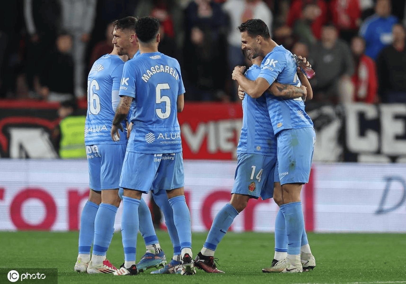 瓦伦西亚战平塞维利亚,保持不败记录 瓦伦西亚战平塞维利亚,保持不败记录