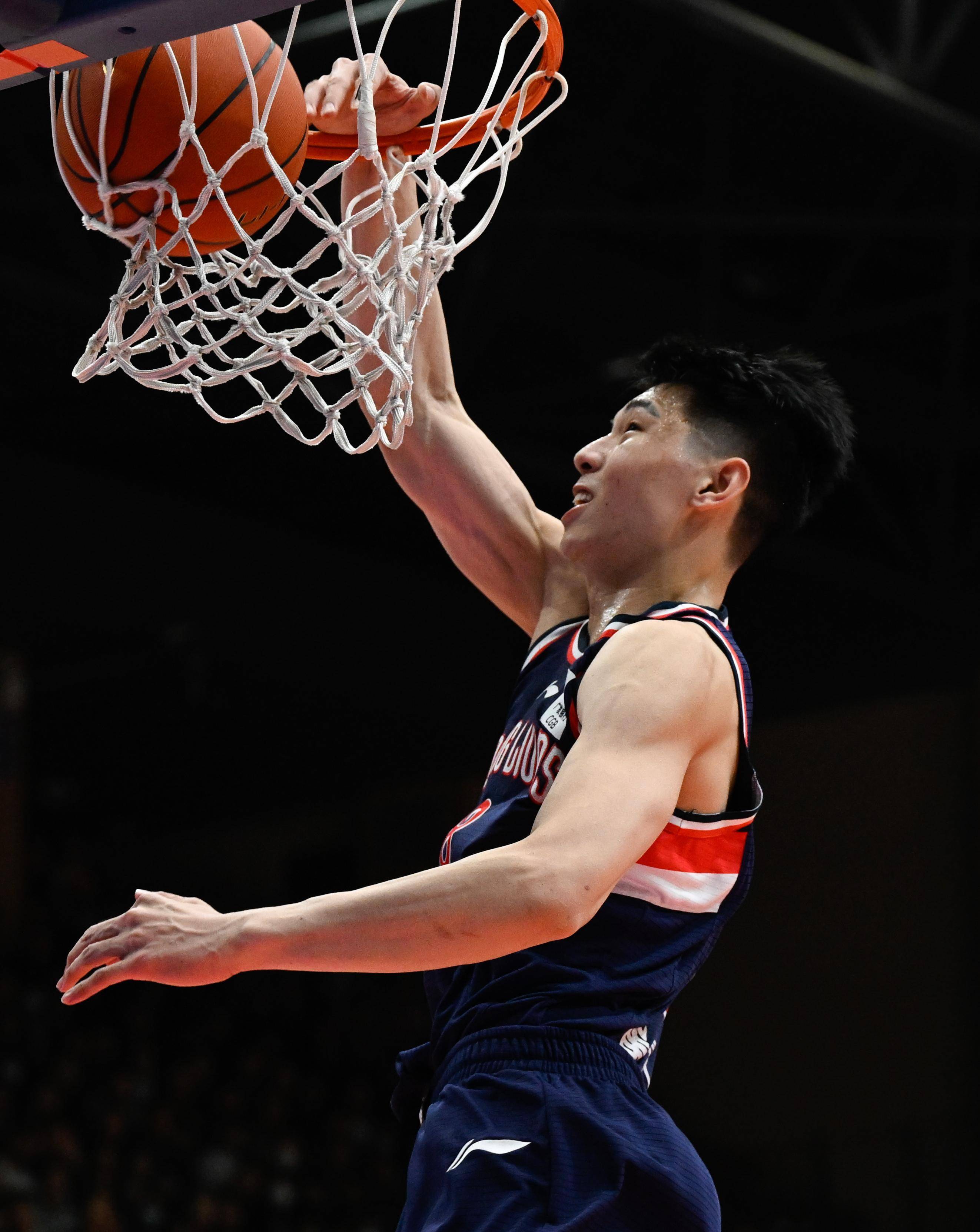 亚洲球员被选为本赛季最佳新秀 亚洲球员被选为本赛季最佳新秀