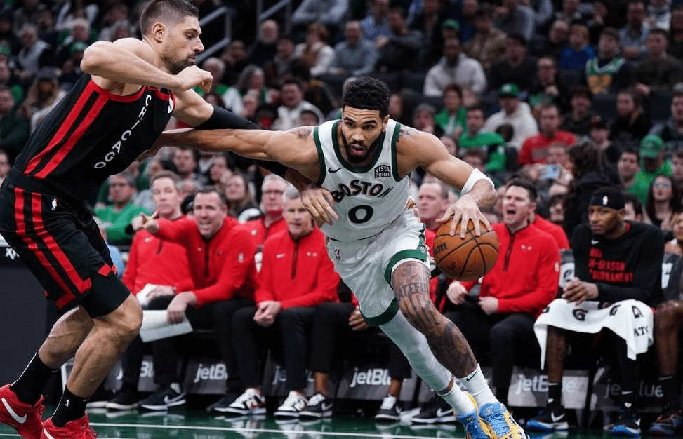 公牛击败雷霆,拉文全场27分 公牛击败雷霆,拉文全场27分