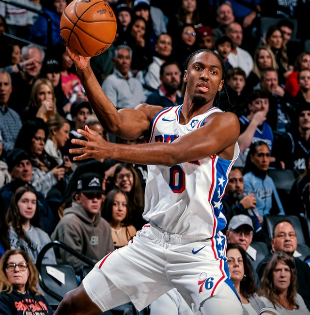 76人负于尼克斯,遭遇三连败 76人负于尼克斯,遭遇三连败